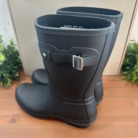 Hunter Women's Original Black Short Rain Boots Size 9 - Picture 3 of 8